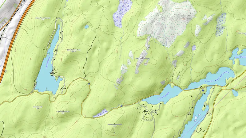 Topographic map of Bald Rocks Shelter